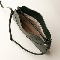 Top-handle view of green leather Penelope Sr. – durable and refined for everyday use