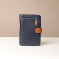 Globetrotters Document Holder