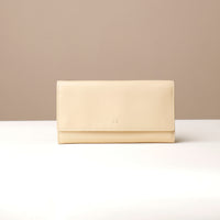 VersaViva Clutch