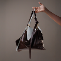 Zesté Crossbody Lux in panna – convertible leather shoulder and top-handle bag with adjustable strap, handcrafted by Danilo’s