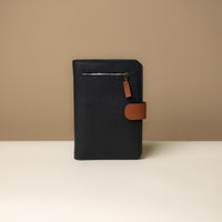 Globetrotters Document Holder