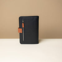 Globetrotters Document Holder