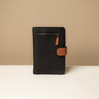 Globetrotters Document Holder