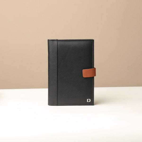 Nirua Small Portfolio - Pebble Black/ Tan