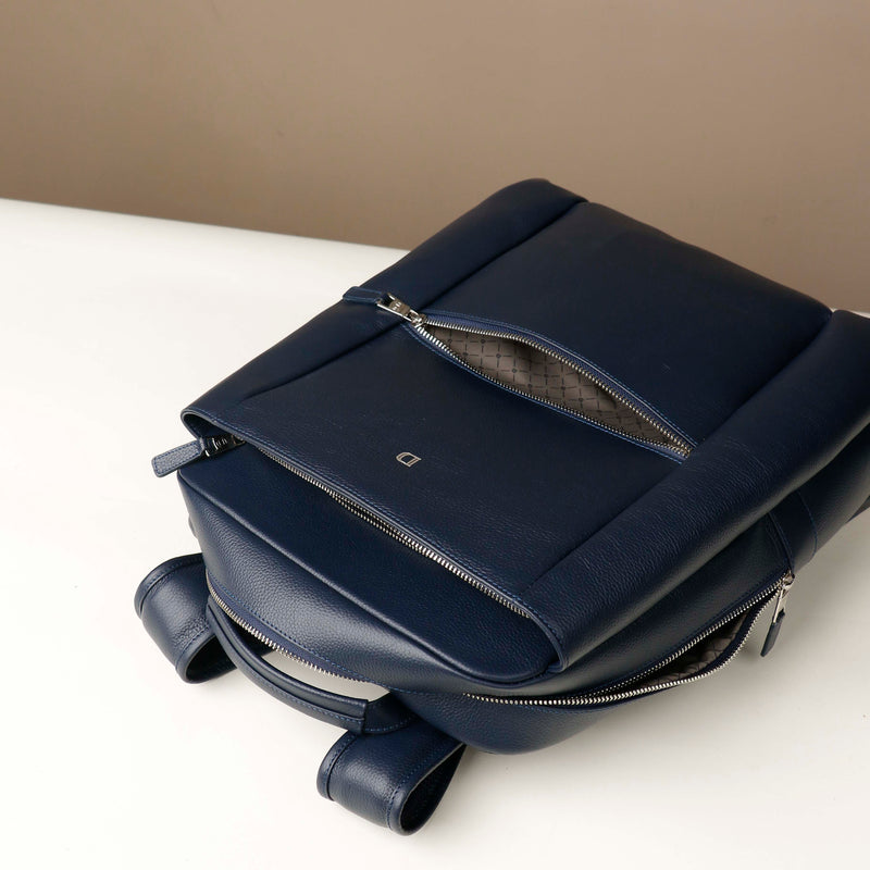 files/Backpack-evans-dark-blue-pebble-leather-danilos_8.jpg