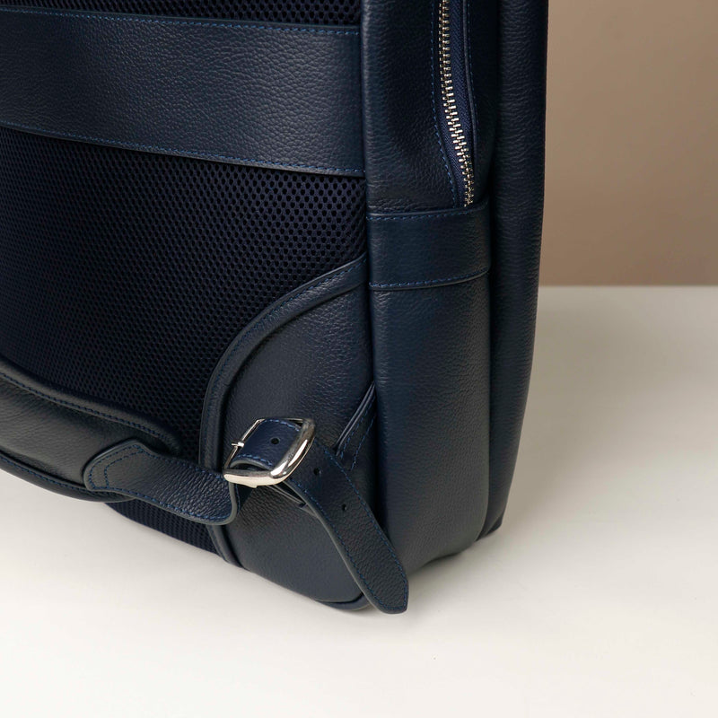 files/Backpack-evans-dark-blue-pebble-leather-danilos_9.jpg