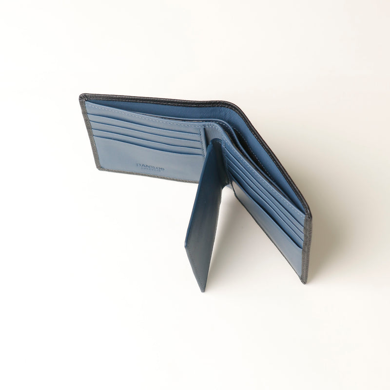 files/Billfold-Wallet-Slim-Clark-Black-blue-pebble-leather-danilos_2_176218d5-5d3a-4157-b1c1-0a8ec44d7c14.jpg