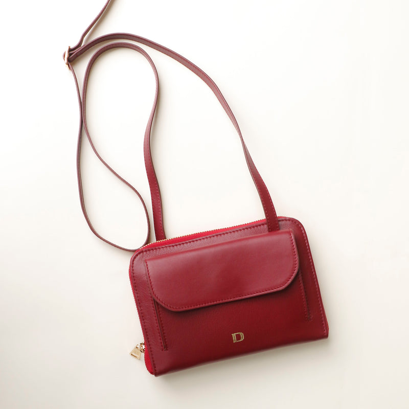 files/Crossbody-bag-Paulin-red-leather-danilos_1_1bfa4404-70ce-45ec-a9fa-1b8b7039073f.jpg