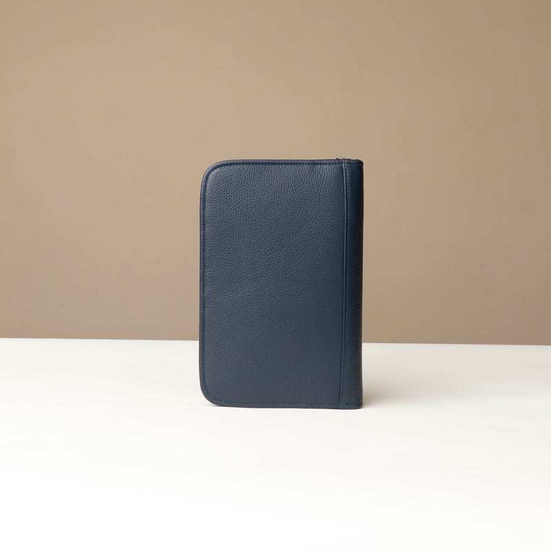 files/Document-portfolio-Alfaro-blue-pebble-leather-danilos_2.jpg