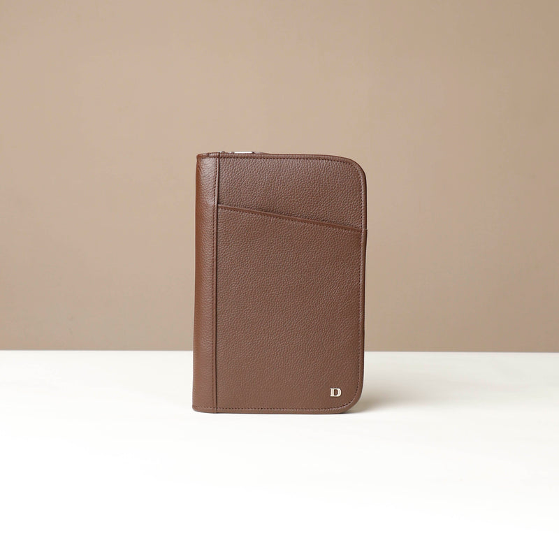 files/Document-portfolio-Alfaro-brown-pebble-leather-danilos.jpg