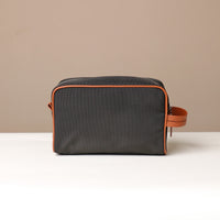 Fabricio Toiletry Bag