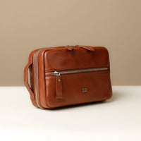 Esteban Toiletry Bag