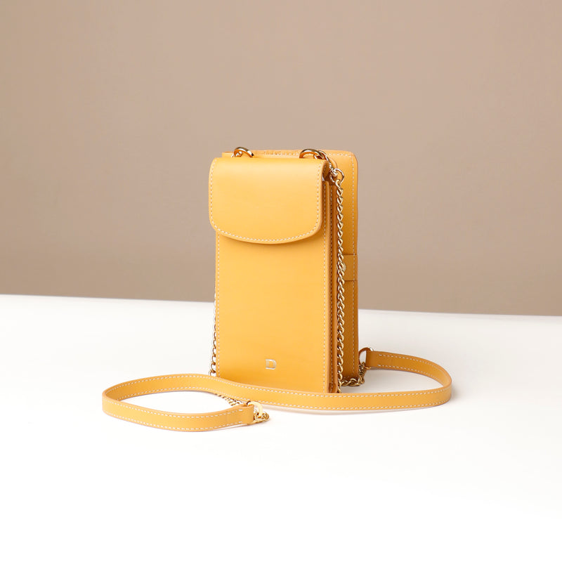 files/Multi-Smartphone-Alessia-yellow-leather-danilos-2.jpg