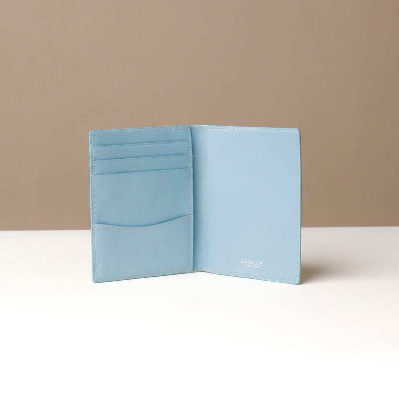 files/PasaporteraNirua_10.jpg