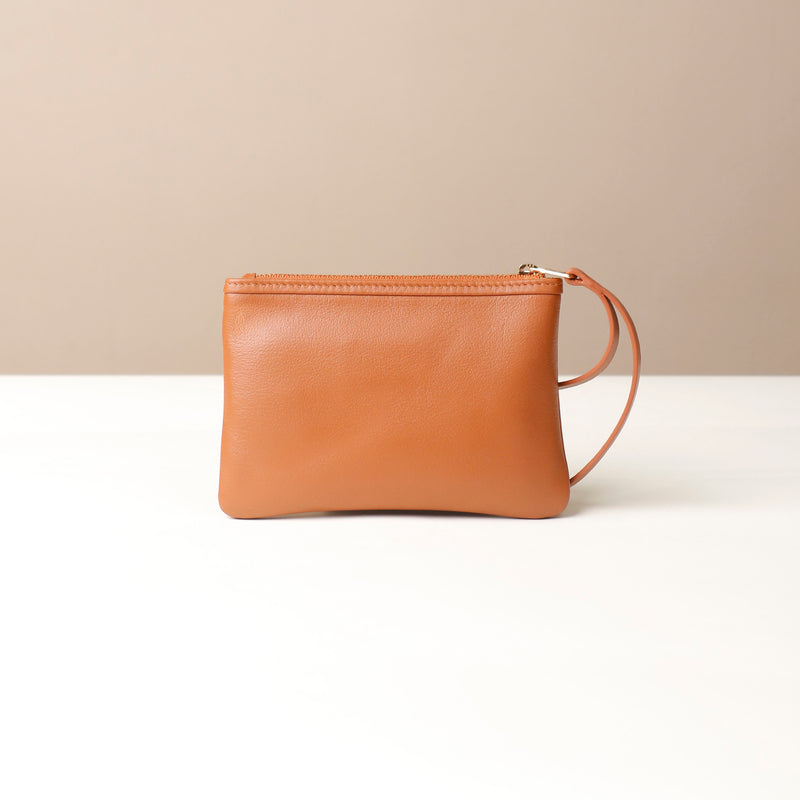 files/Wristlet-Julia-Julia-light-brown-orange-leather-danilos_1.jpg