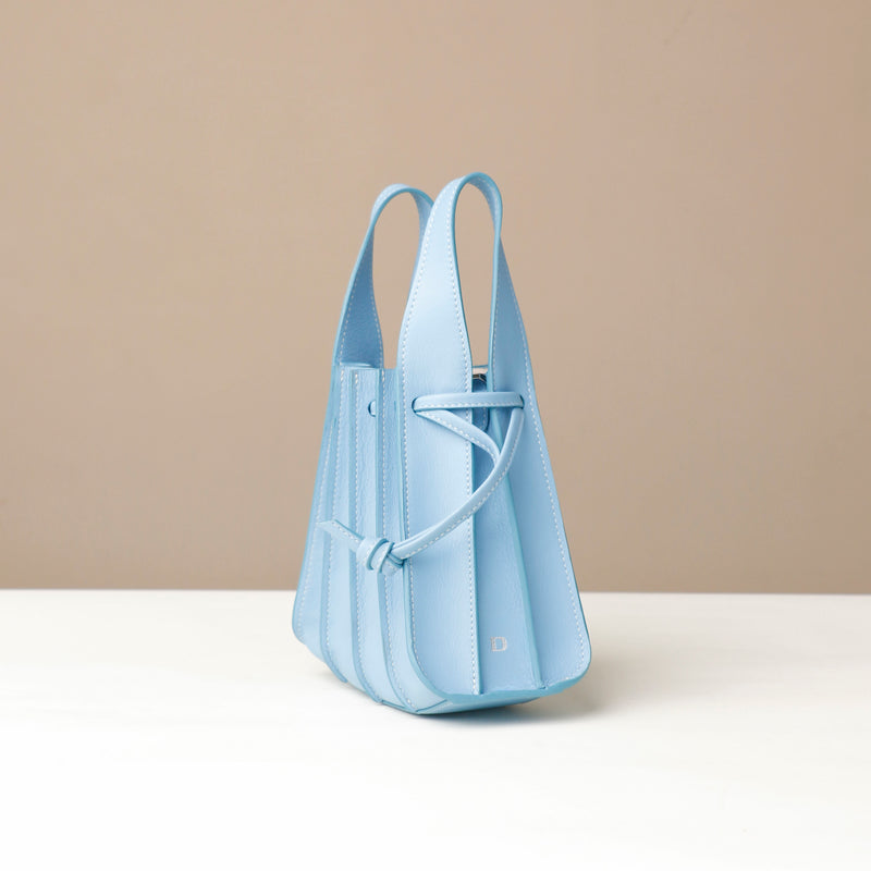 files/bucket-bag-mini-papillon-light-blue-leather-danilos_1.jpg