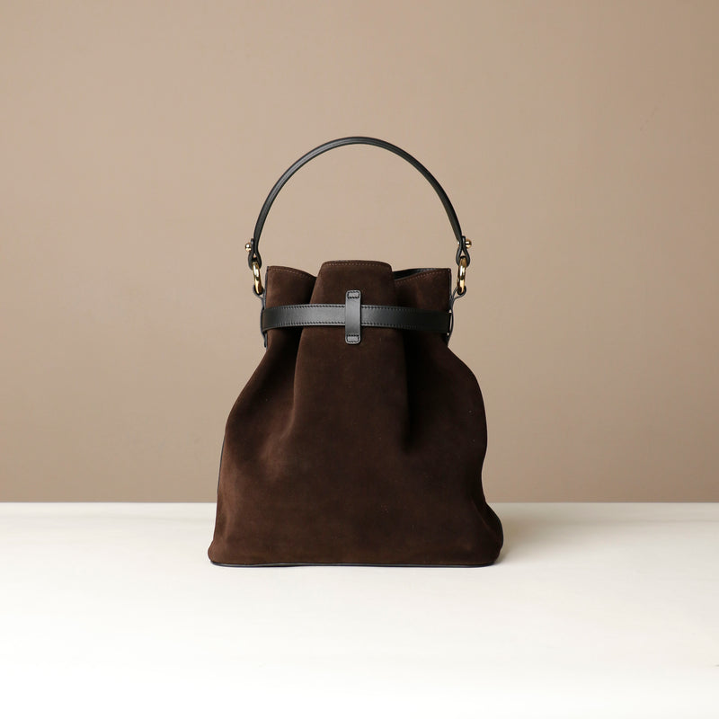 files/bucket-bag-sophie-black-suede-leather-danilos_2_66c83ba7-5cf4-4930-b44b-c6a25c4e3434.jpg