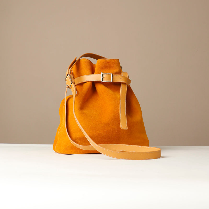 files/bucket-bag-sophie-yellow-suede-leather-danilos_5_e579afab-e61f-44df-8ff1-b53b61dc9671.jpg