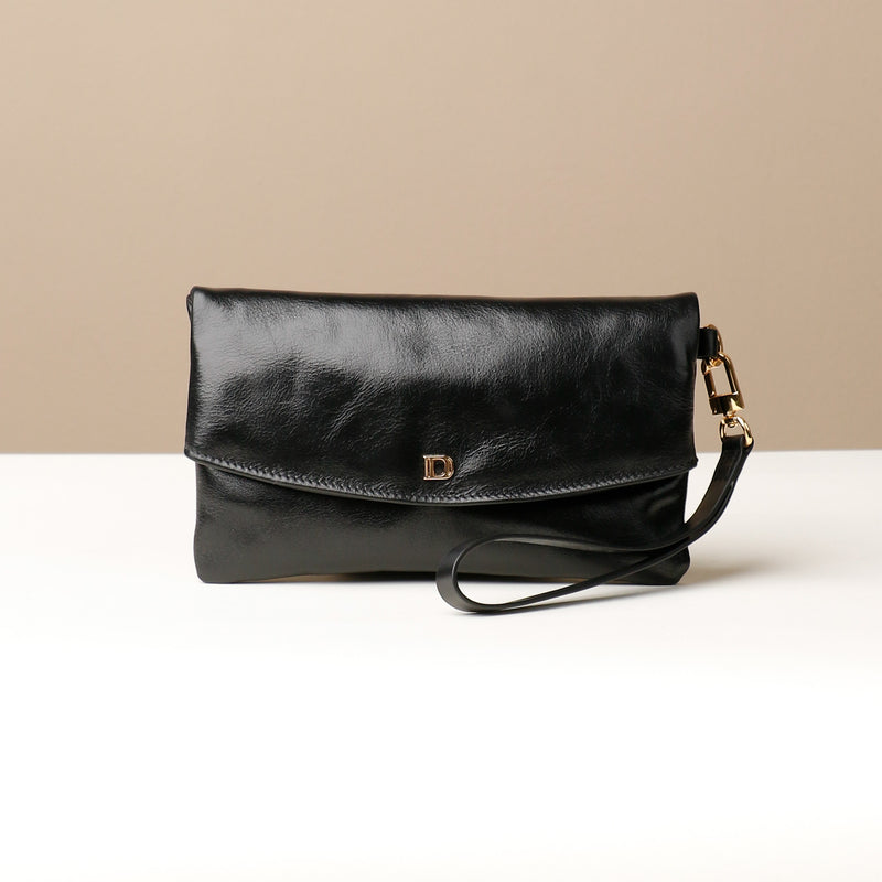 files/clutch-karelia-black-leather-danilos.jpg