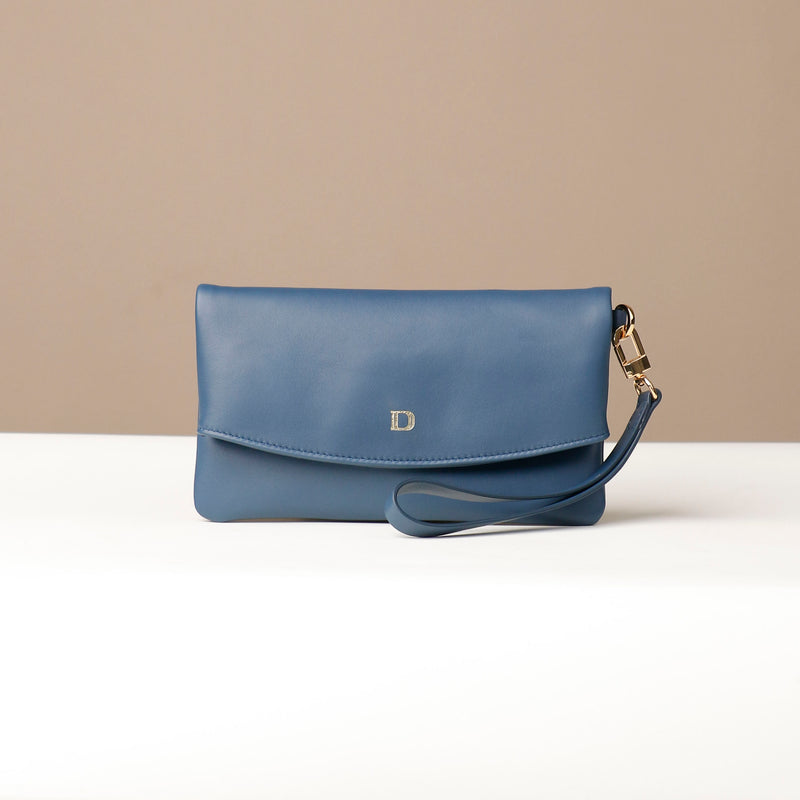 files/clutch-karelia-blue-leather-danilos.jpg