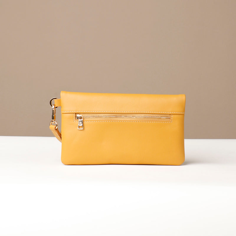 files/clutch-karelia-yellow-leather-danilos-2.jpg