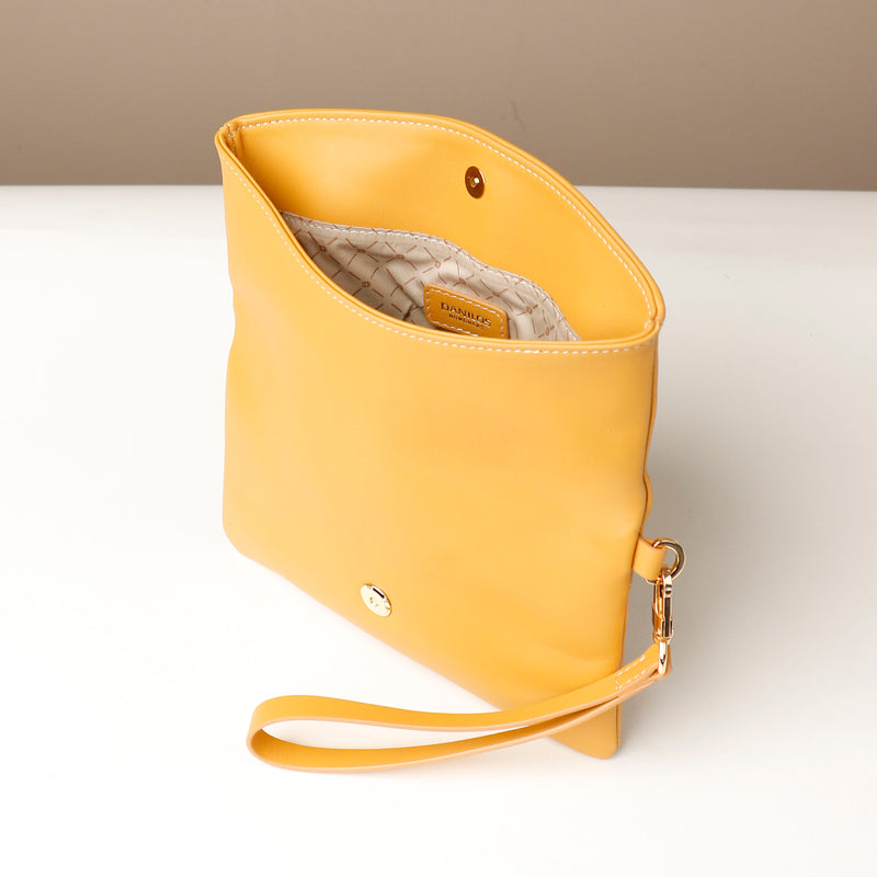 files/clutch-karelia-yellow-leather-danilos-3.jpg