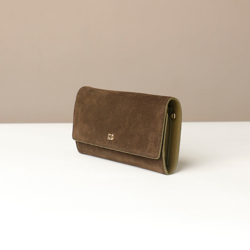 files/clutch-versaviva-strap-green-suede-leather-danilos_1.jpg