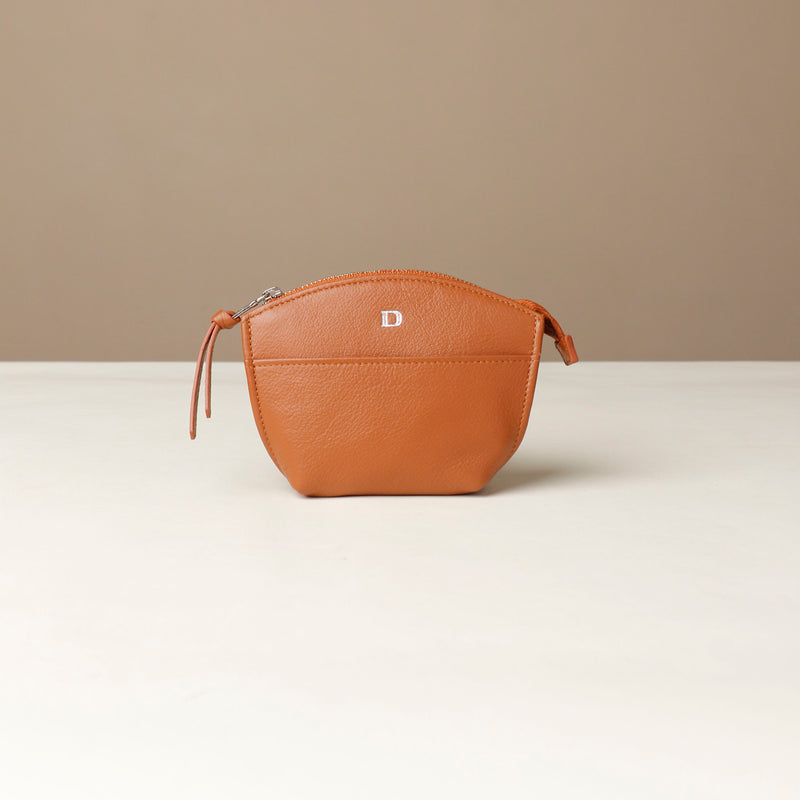 files/coin-pouch-eury-light-brown-leather-danilos_ed06d13b-cca9-4585-b087-15d37b3e06c5.jpg
