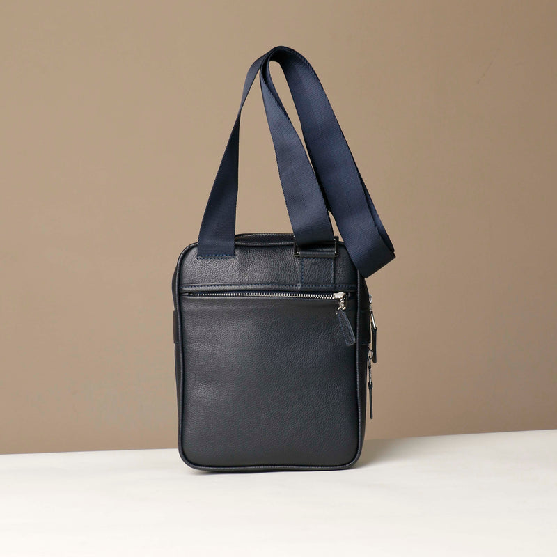 files/crossbody-dylan-navy-blue-leather-danilos_2.jpg