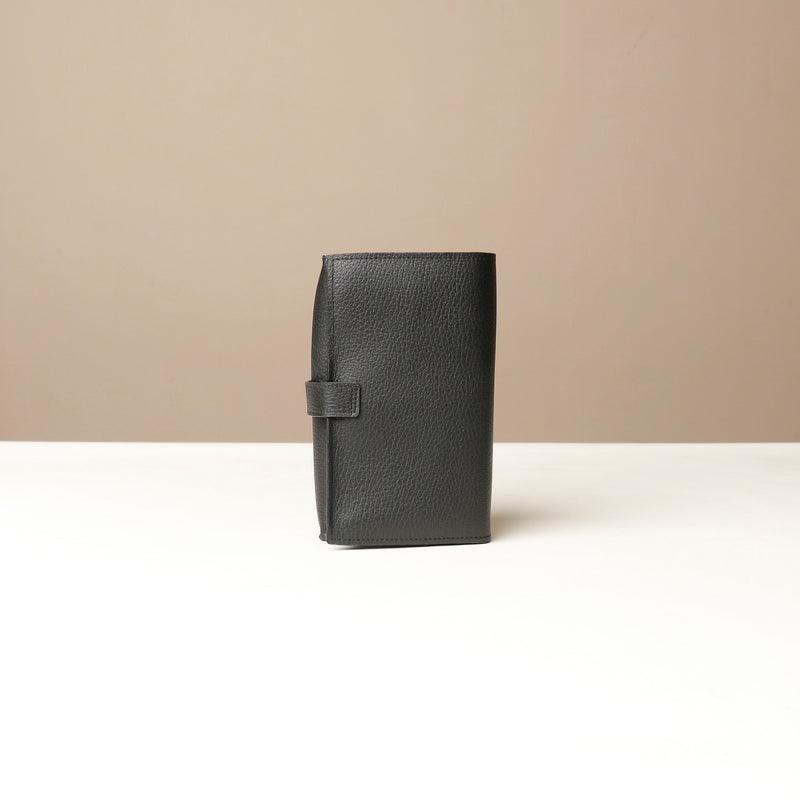 files/executive-accessory-holder-linea-black-pebble-leather-danilos_2.jpg
