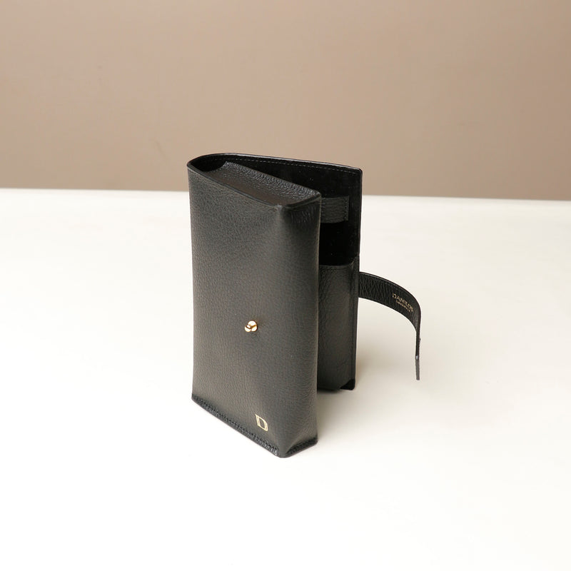 files/executive-accessory-holder-linea-black-pebble-leather-danilos_3.jpg