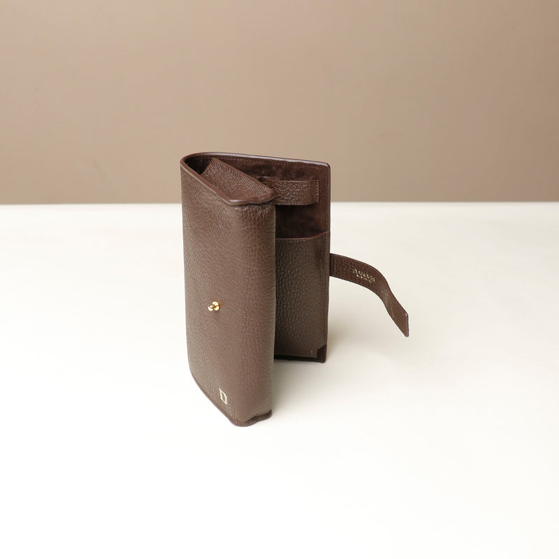 files/executive-accessory-holder-linea-brown-pebble-leather-danilos_3.jpg