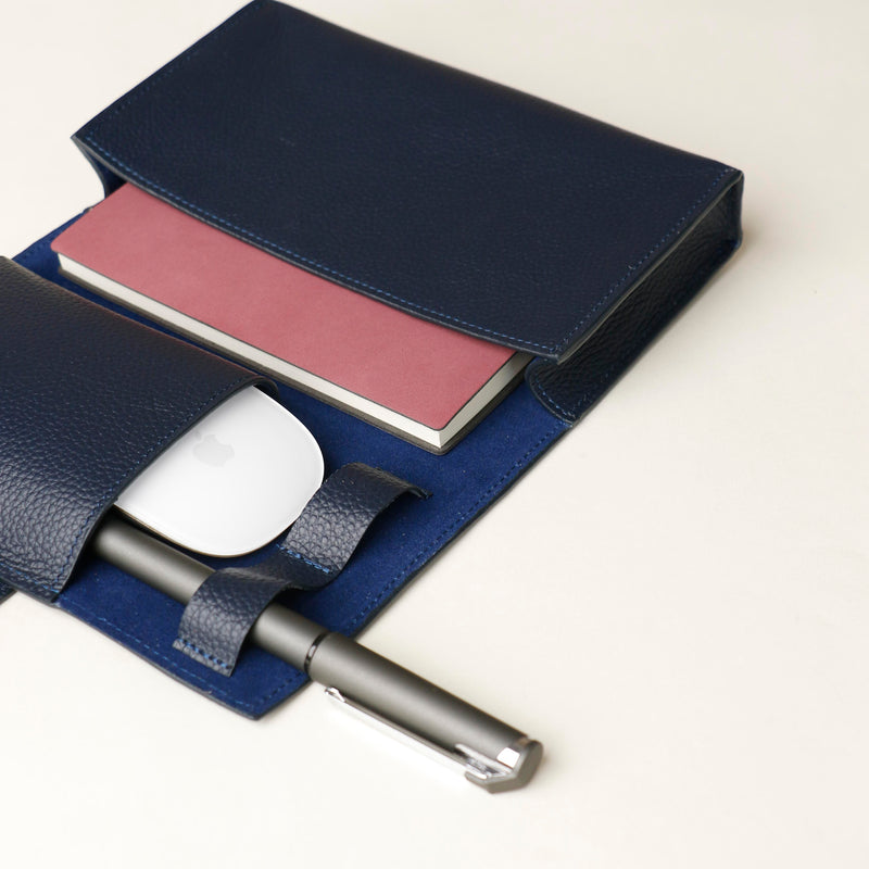 files/executive-accessory-holder-linea-marine-blue-pebble-leather-danilos_4.jpg