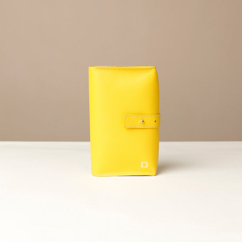 files/executive-accessory-holder-linea-yellow-pebble-leather-danilos_aed1a522-d548-4dc3-85e5-6df19c6e8e6c.jpg