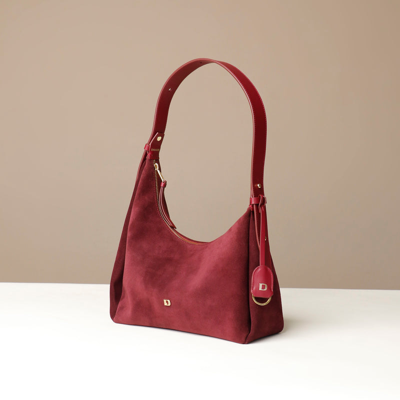 files/handbag-mini-mia-minimale-red-suede-leather-danilos_3_cd83e129-f2d5-4e84-b871-dd8dc53da267.jpg