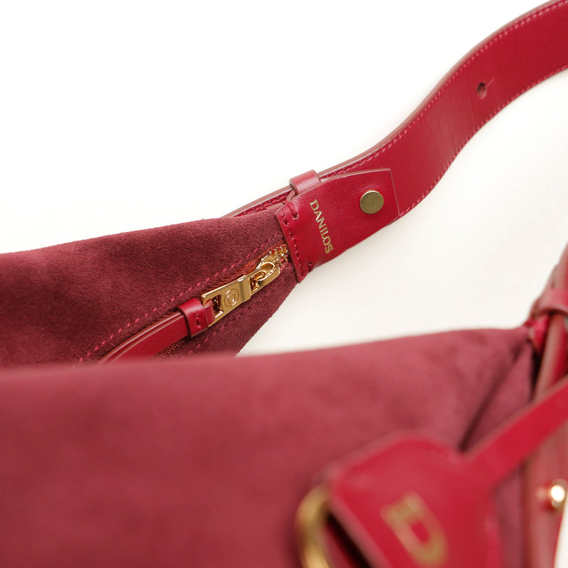 files/handbag-mini-mia-minimale-red-suede-leather-danilos_4_f660c4d0-d347-4ebd-8b49-3c963c46469b.jpg