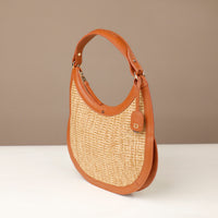 Luna Palmera tote bag styled for everyday use