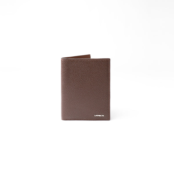 Passport Case Nirua - Pebbled Dark Brown with Napa Light Brown