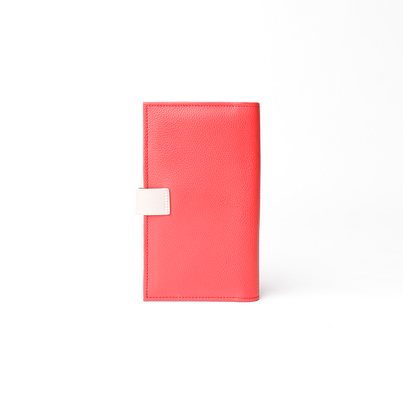 products/RED-PASAPORTERA_MULTIPLE-2_c32dce85-4c01-409c-a7b6-1632b7f7a3e8.png