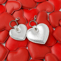 Heart Keychain Large - Pebble Silver