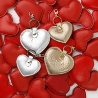 Heart Keychain Large - Pebble Silver
